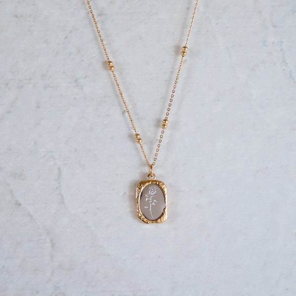 Floor Necklace