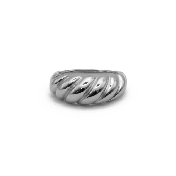 Kyra Ring