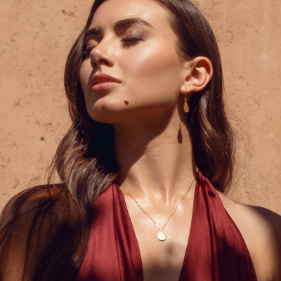 Ambar Sinslet Necklace