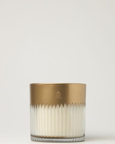 The Deluxe Candle Amber & Oudh
